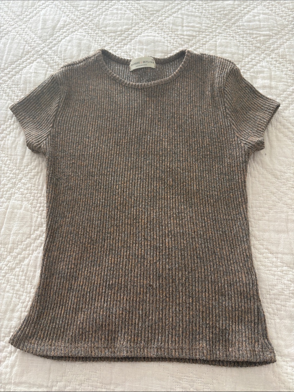 Frankee & Skylarr Short-Sleeve Ribbed Sweater Top - Brown